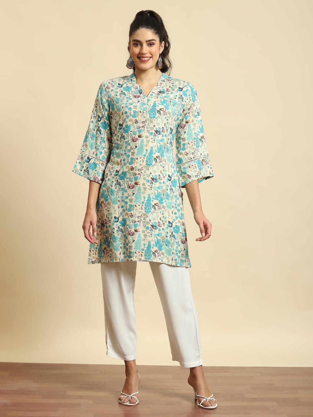Women Blue Floral Print Kurti
