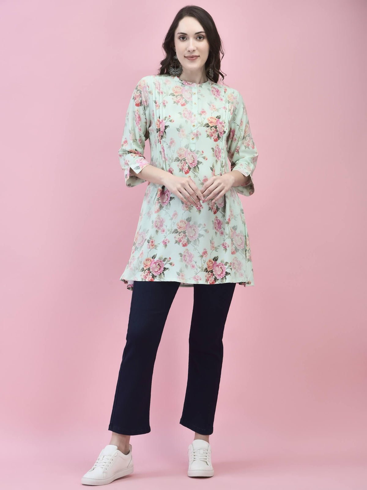 Women Liva Rayon Green Floral Print Kurti