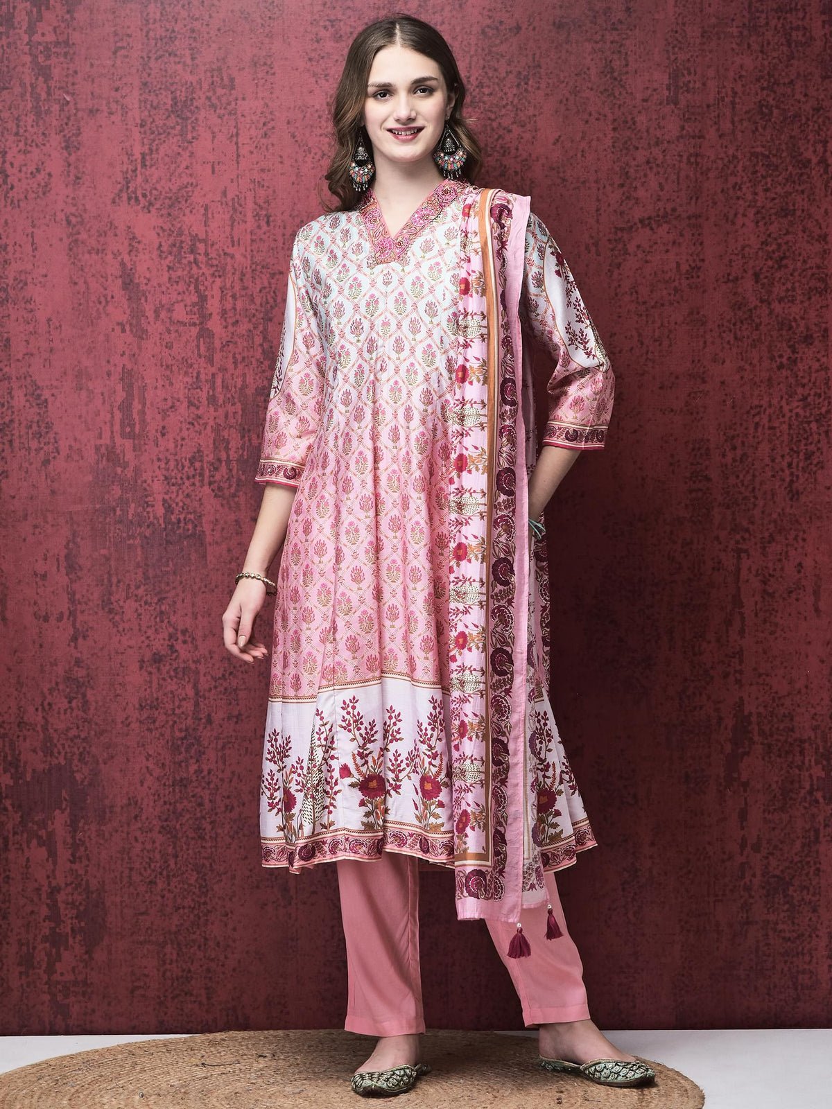 Women Liva (Viscose) Pink Ornamental Print Kurta Trouser Chanderi Dupatta