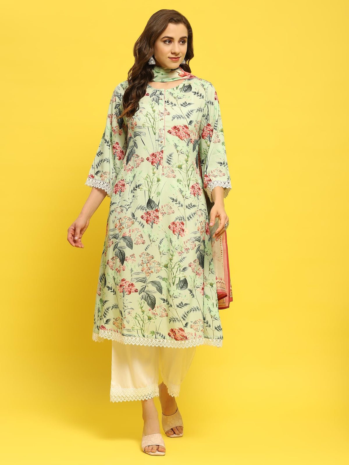 Women Green Multi Liva Rayon Kurta Comfort Pant Dupatta